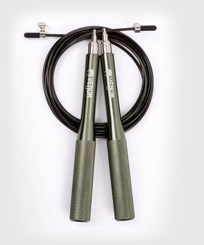 דלגית ידיות מתכת במגוון צבעים  Venum Speed Rope