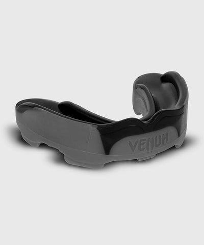 מגן שיניים Venum Predator Mouthguard