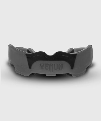 מגן שיניים Venum Predator Mouthguard