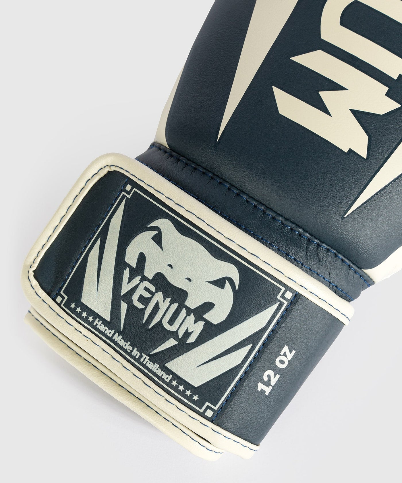 כפפות איגרוף Venum Elite White/Navy Blue