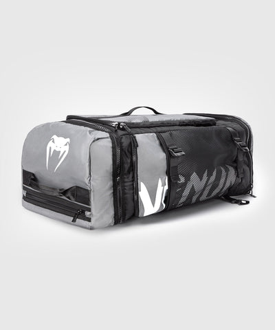 תיק ספורט Venum Trainer Hybrid sports bag