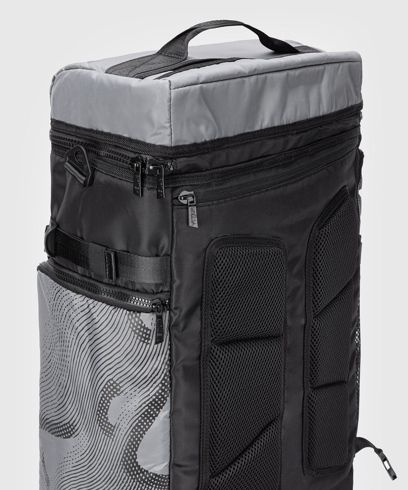 תיק ספורט Venum Trainer Hybrid sports bag