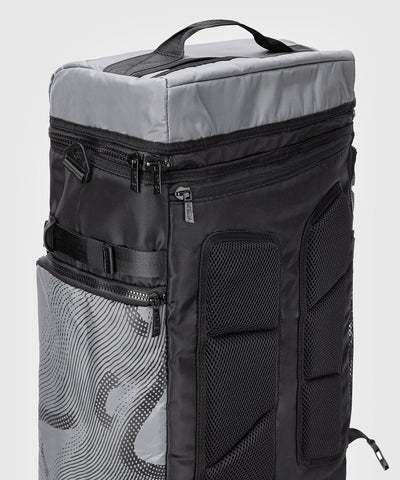 תיק ספורט Venum Trainer Hybrid sports bag