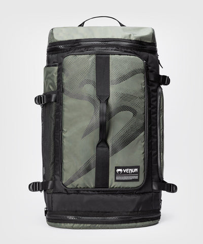 תיק ספורט Venum Trainer Hybrid sports bag